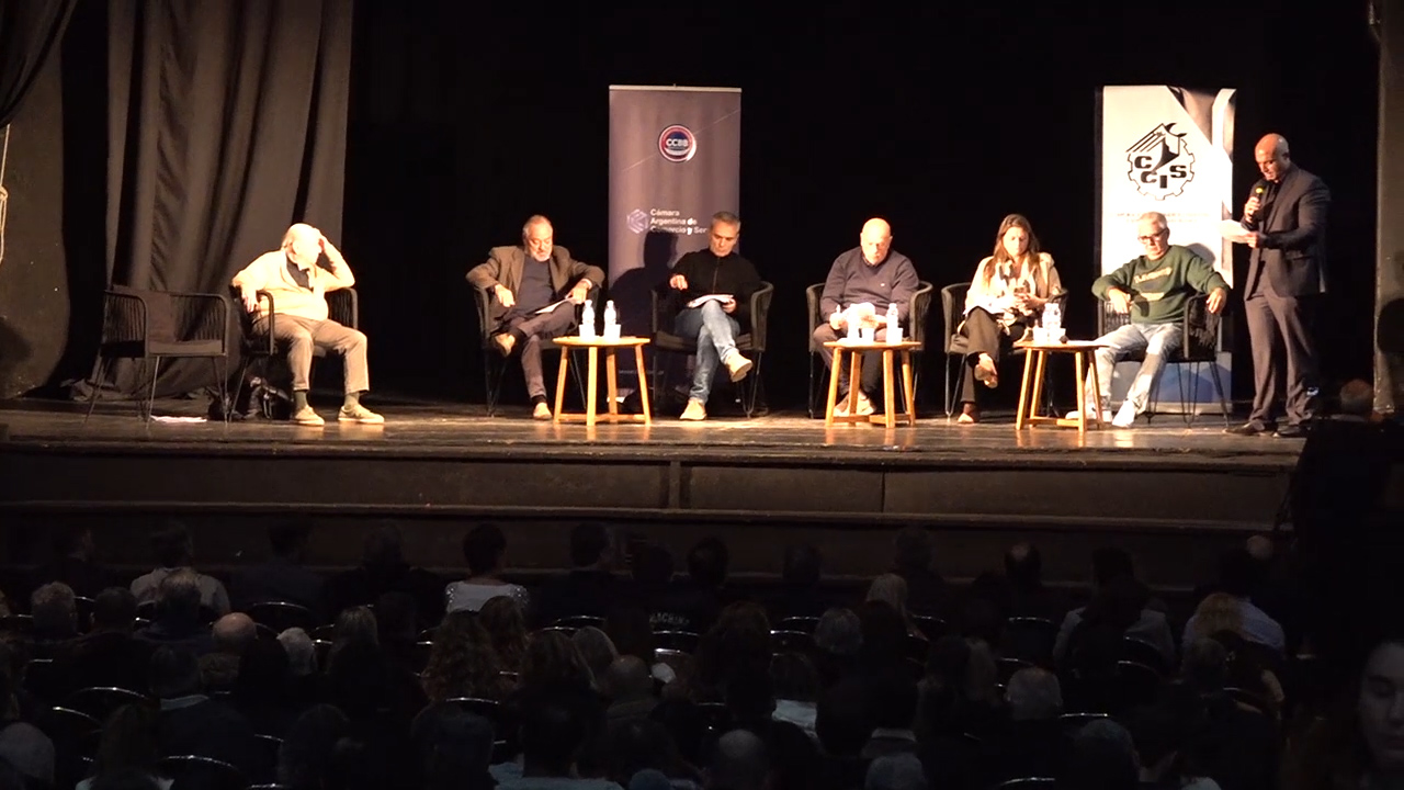 Empresarios y comerciantes llevaron sus reclamos a legisladores en un multitudinario encuentro