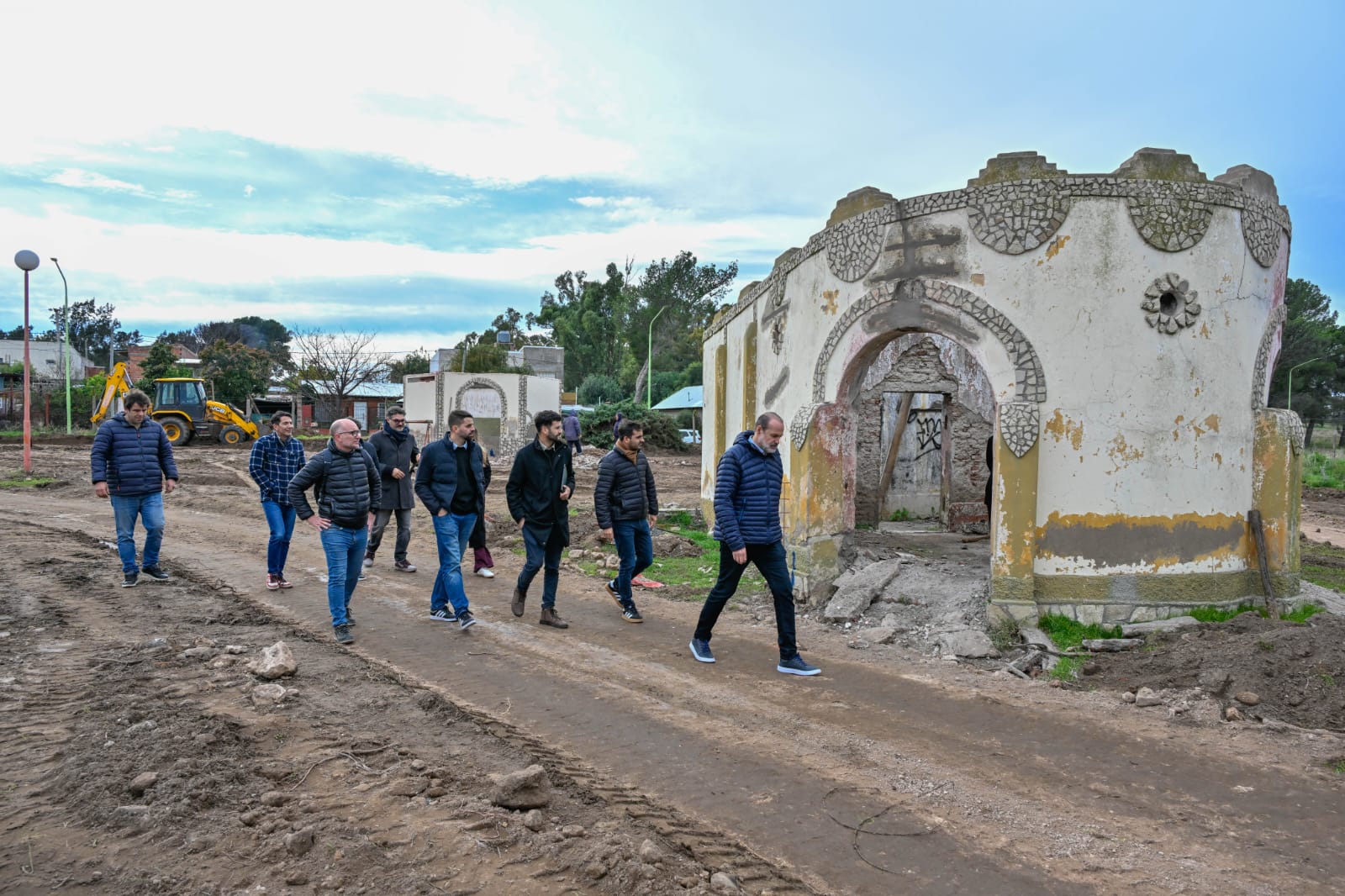 Comenzaron las obras del futuro Parque Ambiental en el ex zoológico del Parque Independencia