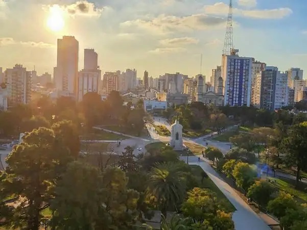 Bahía Blanca se destaca en el ranking nacional de condiciones de hábitat urbano