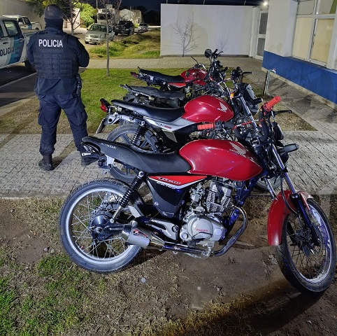 Siete aprehendidos tras un robo en banda a un repartidor