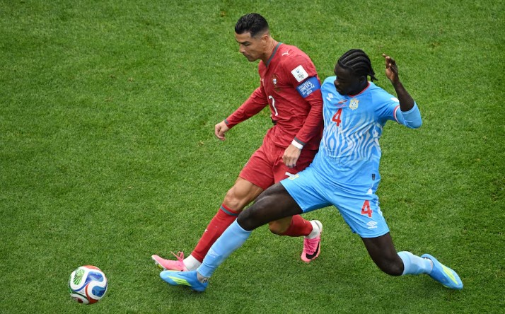 Con Cristiano Ronaldo, Portugal defraudó en su debut en el Mundial y empató 1-1 con RD Congo