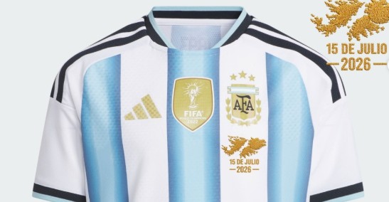 Estampá tu camiseta en el Centro de Veteranos de Guerra de Malvinas con la imagen de las islas y la fecha del partido