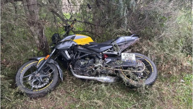 Encontraron una moto robada en el parque Independencia