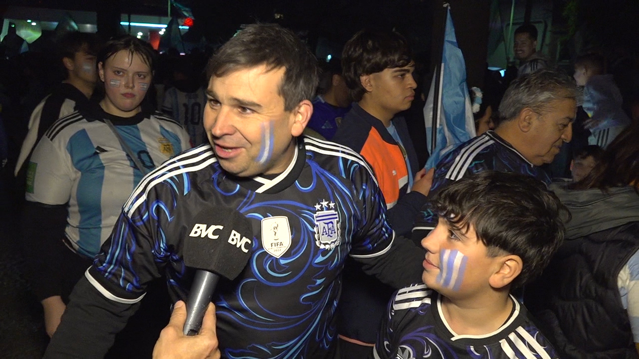 Entre lágrimas, nervios y euforia: así vivieron los bahienses el pase de Argentina a la final del Mundial