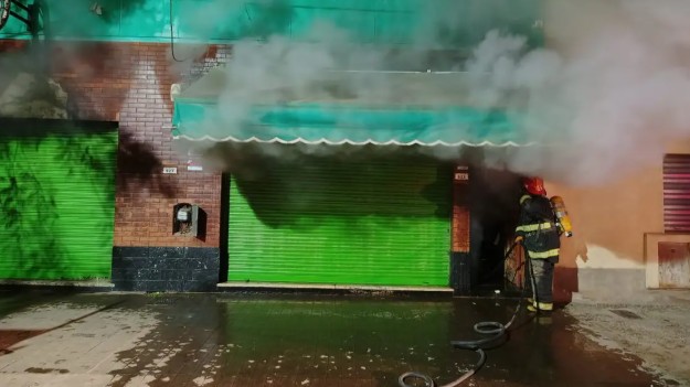 Pérdidas totales en el incendio de una despensa