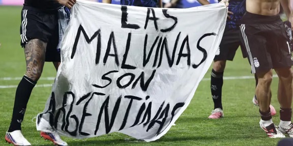 La bandera de “Las Malvinas son argentinas” impulsó un récord de búsquedas en Google