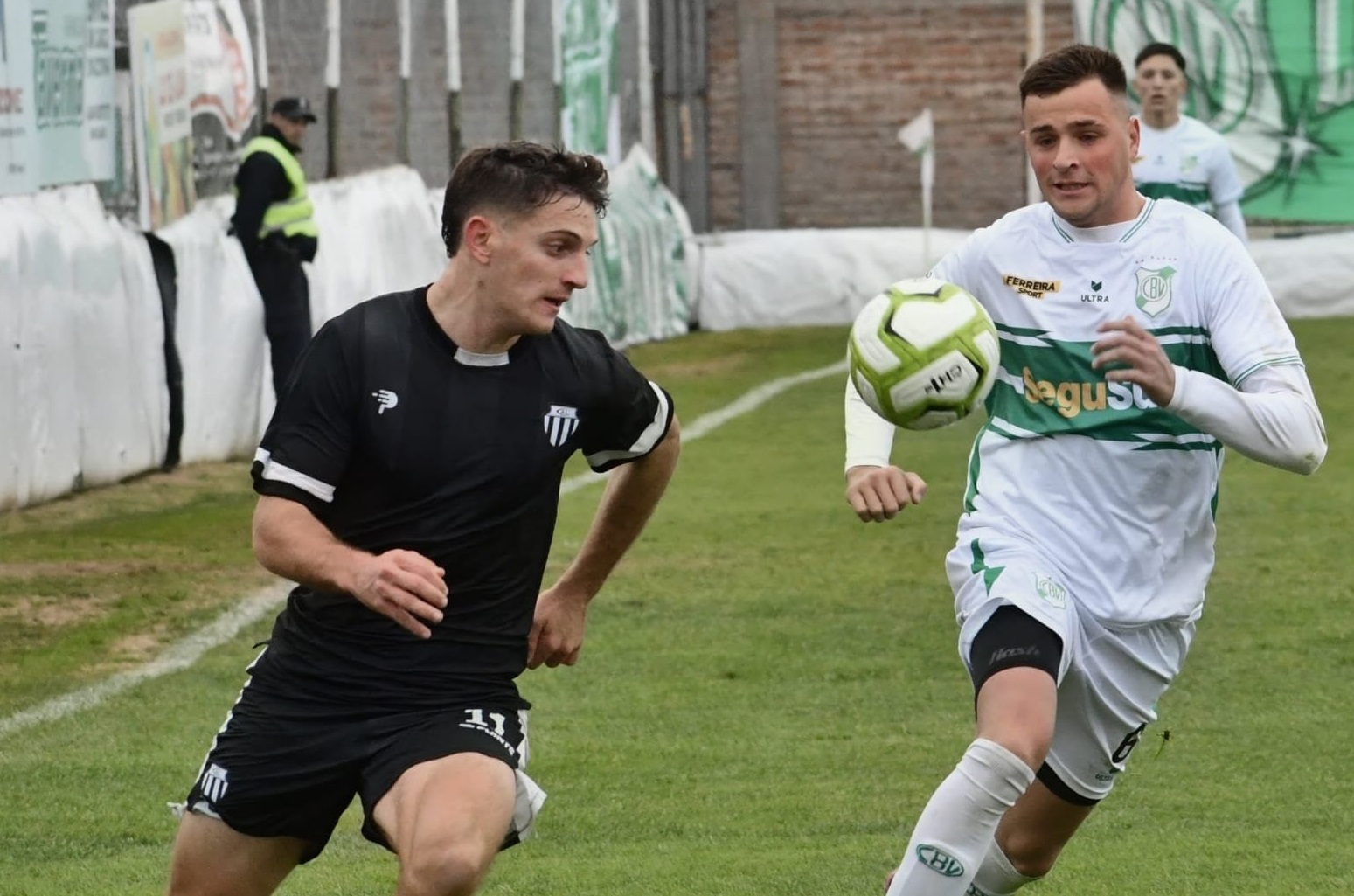 Liniers-Huracán y Comercial-Tiro, serán las dos finales en la Liga del Sur