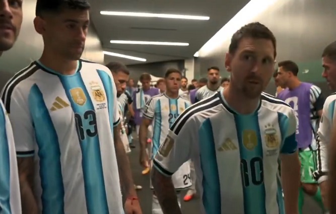 Messi rompió dos récords al jugar como titular en la final del Mundial