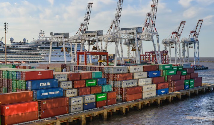 Prefectura Naval intimó a más de 500 trabajadores a levantar el paro que frenó la actividad en los puertos