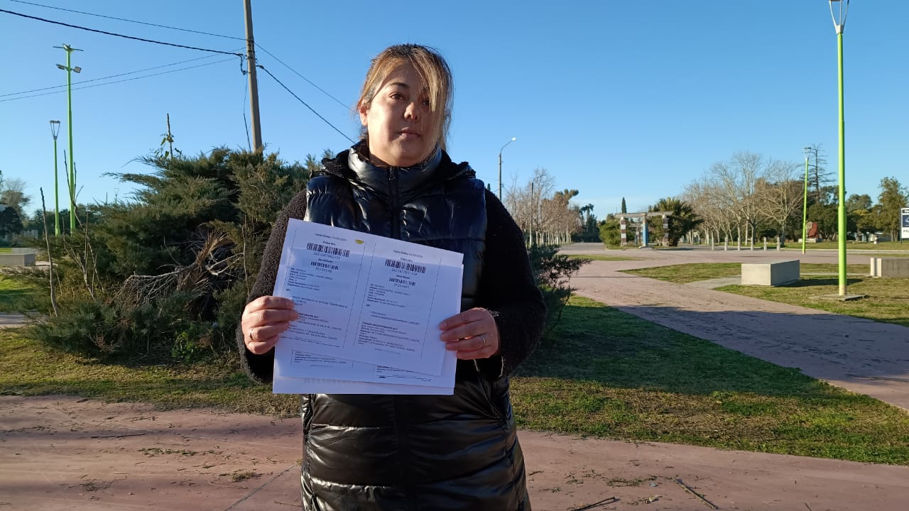 Después de 10 meses siguen esperando la respuesta de la obra social para una operación urgente de caderas