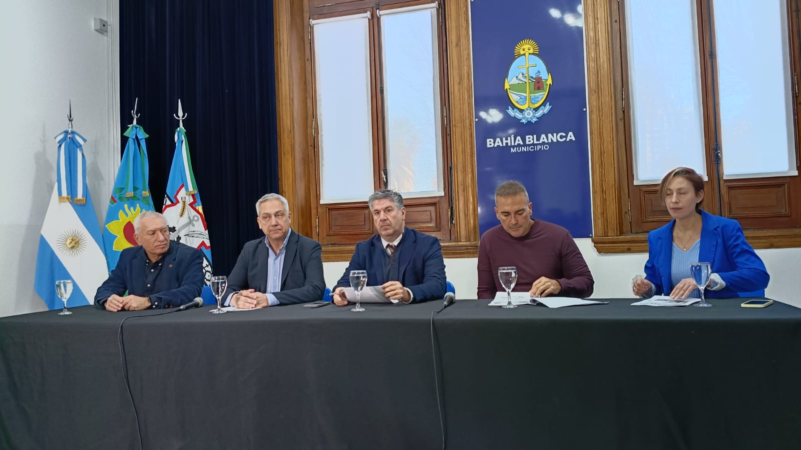 Se presentaron las medidas de acompañamiento para los comerciantes de la ciudad