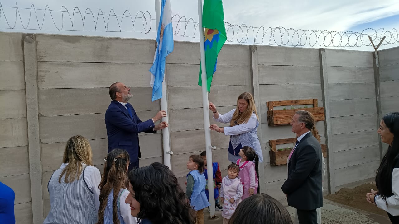 Se inauguró el Jardín de Infantes N°962 del barrio Tierras Argentinas