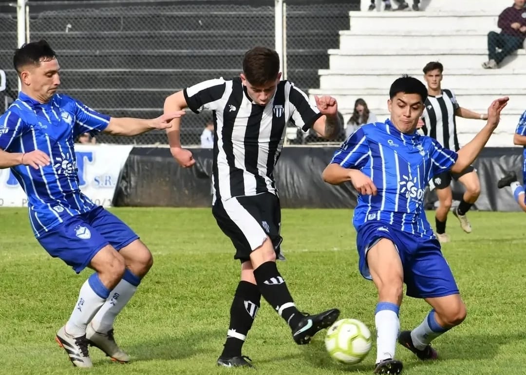 Resultados del domingo en el fútbol local