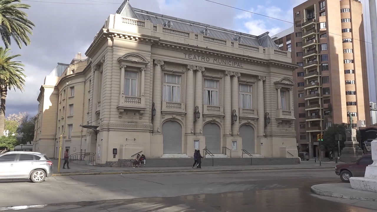 Convocan a los bahienses a homenajear al Teatro Municipal por sus 113 años
