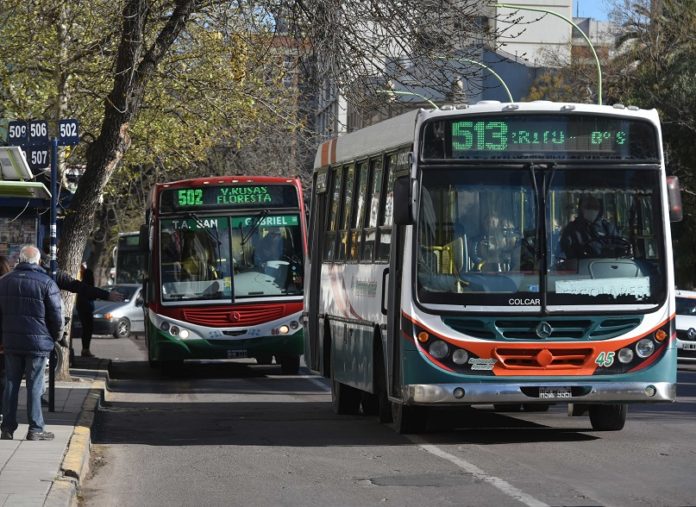 Desde este lunes se normaliza la frecuencia del transporte público