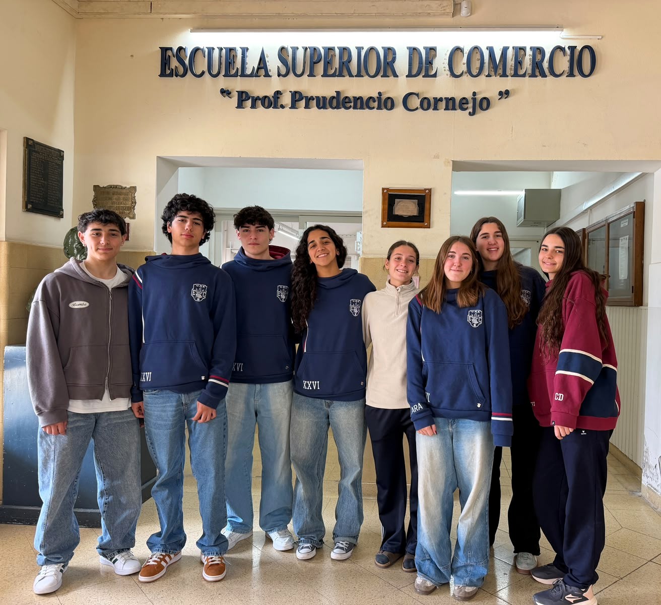 Estudiantes de Comercio crearon un chat bot que detecta estafas virtuales