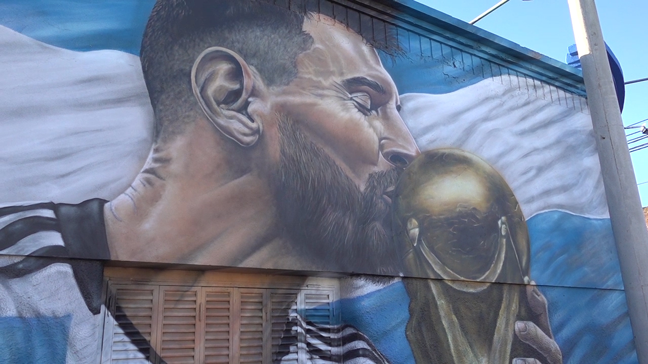 Pintó a Messi con la Copa y terminó justo cuando el capitán anunció su retiro