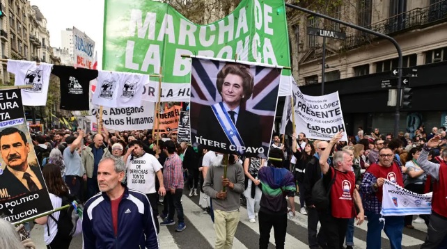 “Marcha de la bronca’ contra el plan económico de Milei