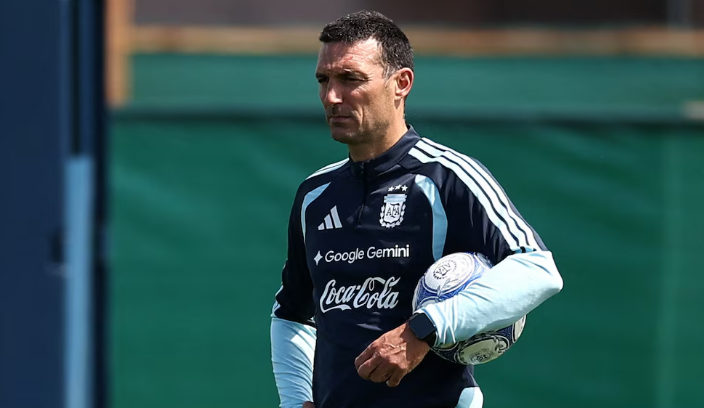 Scaloni confirmó quién será el capitán de Argentina tras la despedida de Messi