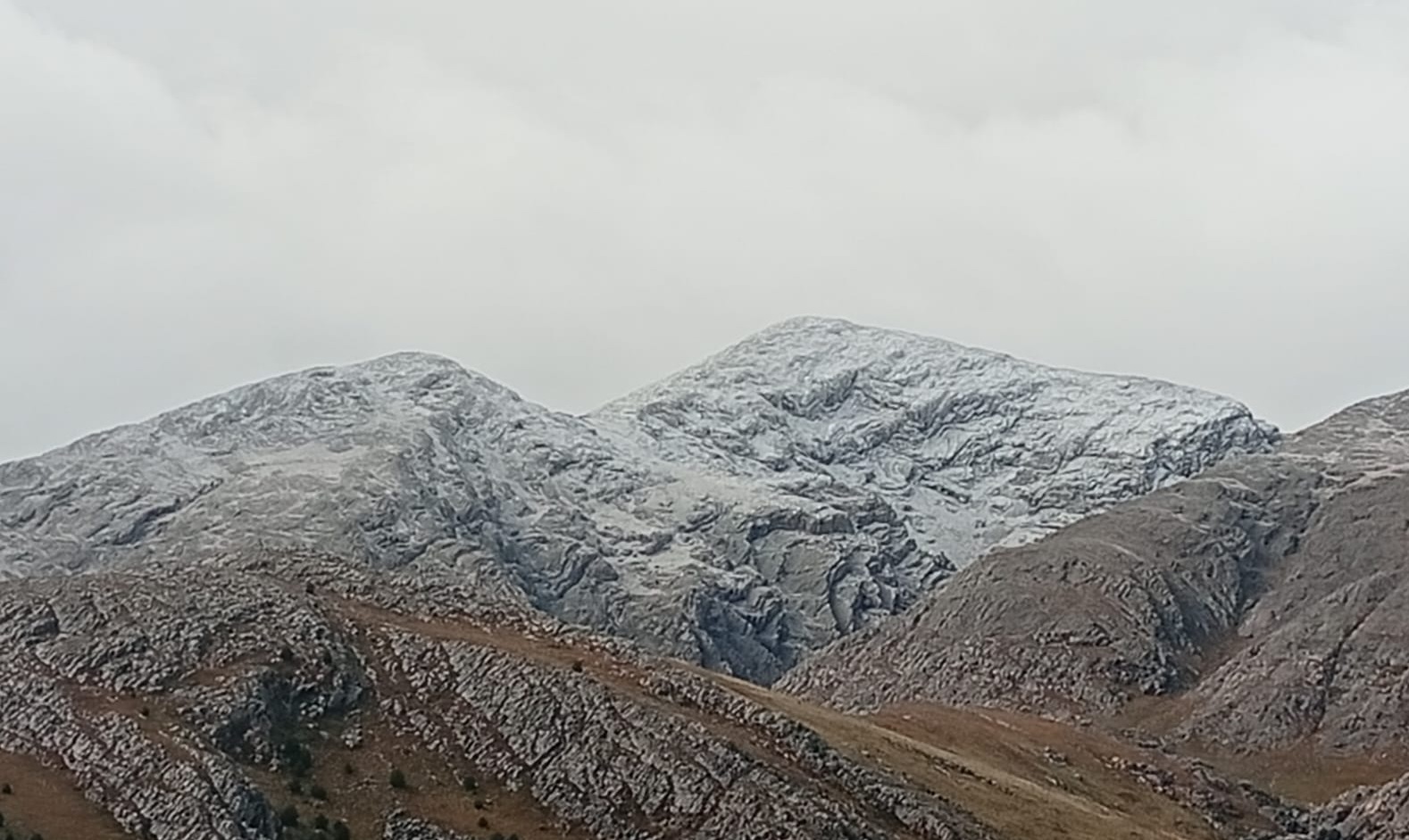 Volvió la nieve a Sierra de la Ventana
