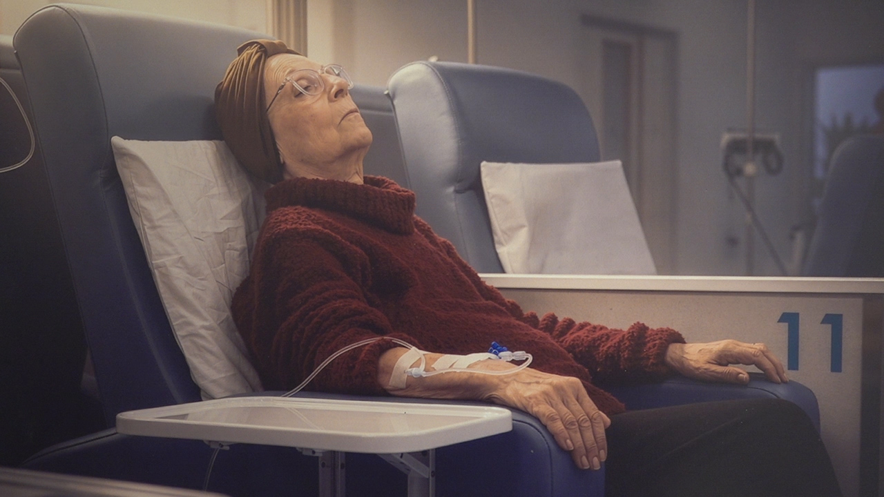Imágenes que invitan a mirar el cáncer de mama desde una perspectiva humana