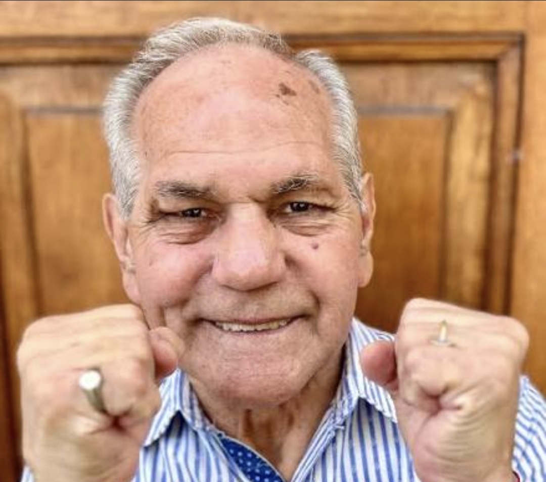 Murió Carlos María Giménez: de lustrar zapatos en Bahía Blanca a pelear por el título mundial de boxeo