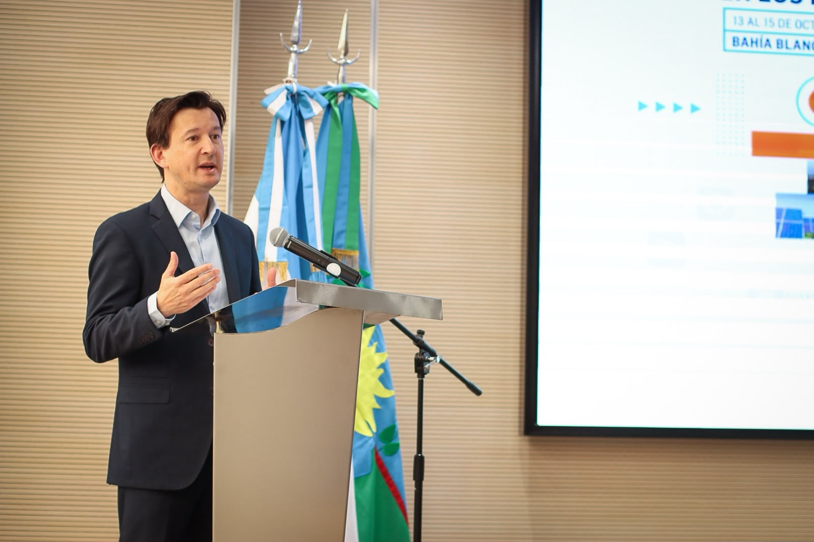 El Puerto reúne a representantes de 12 países de América Latina para trabajar sobre la transición energética en los puertos