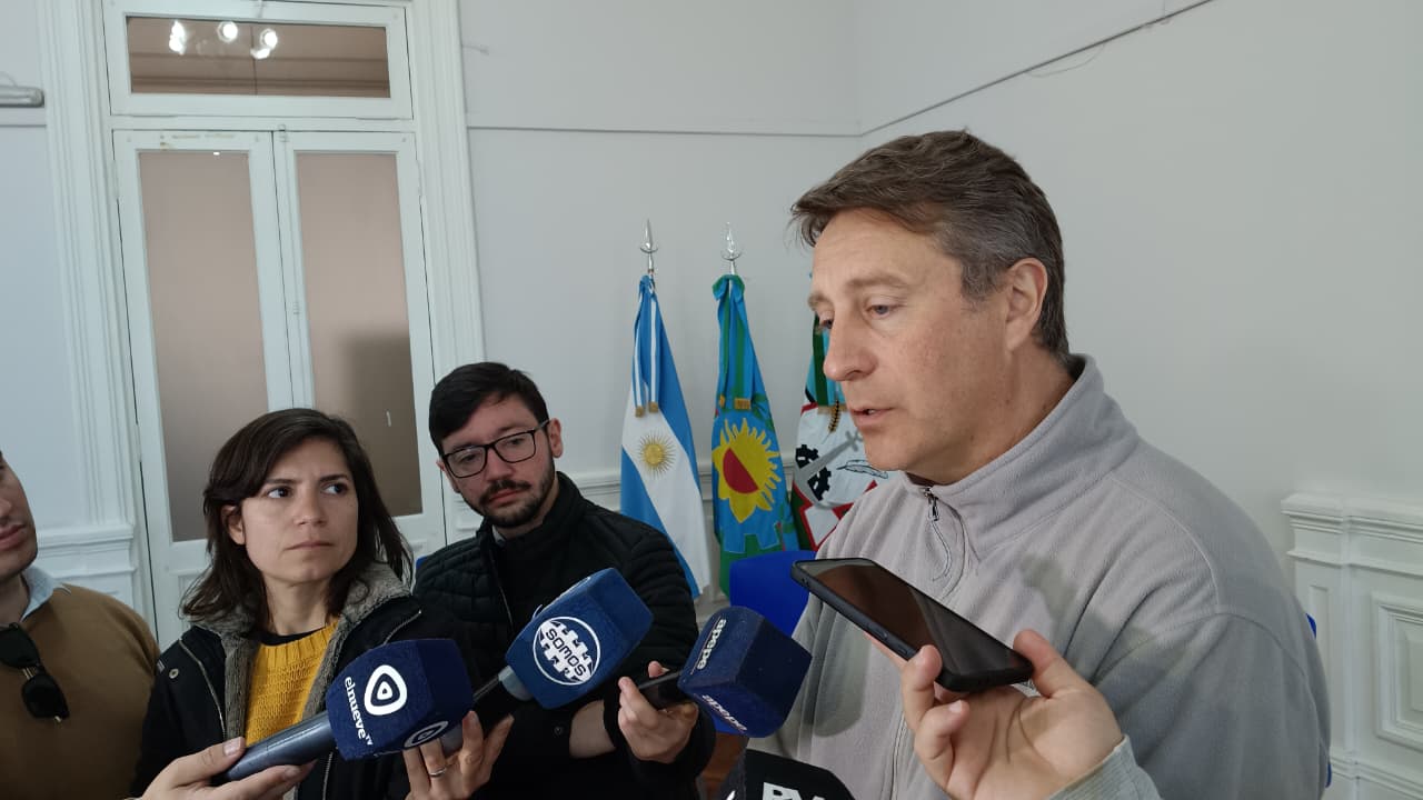 Mientras avanza la construcción del puente de calle Don Bosco, se puede transitar por Líbano