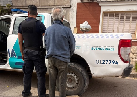 Un hombre de 73 años fue aprehendido por efectuar disparos contra su sobrino