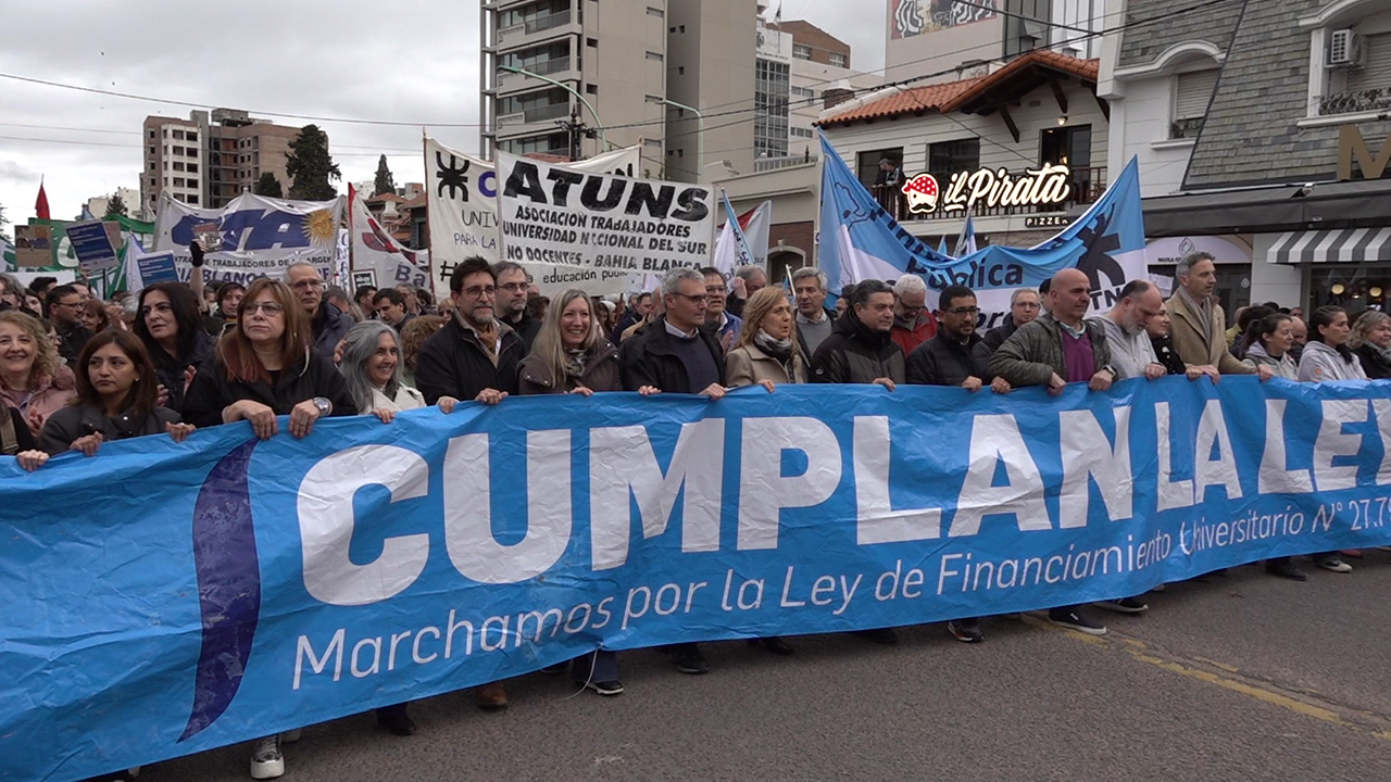 Daniel Vega valoró el apoyo de Bahía Blanca y alertó por la situación de las universidades