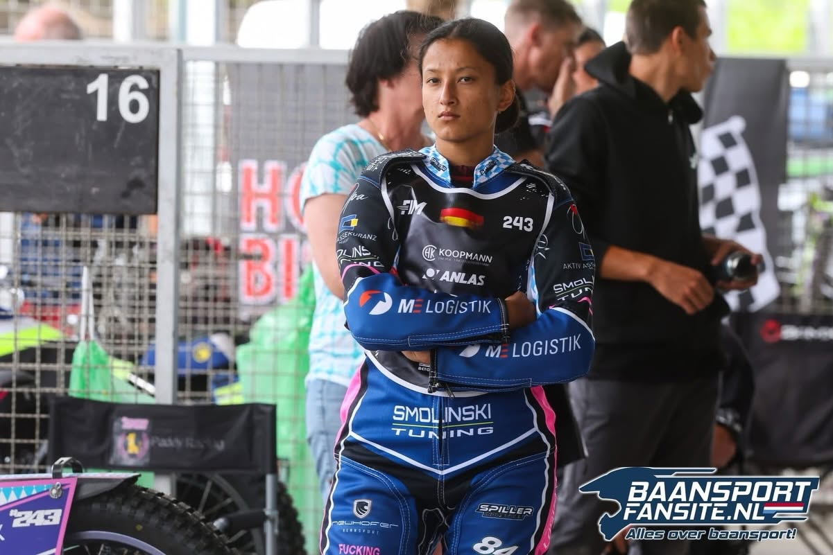 Una mujer alemana llega a Bahía a competir en speedway